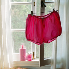 Charlie Beads & Athena Club Scent Wardrobe B2